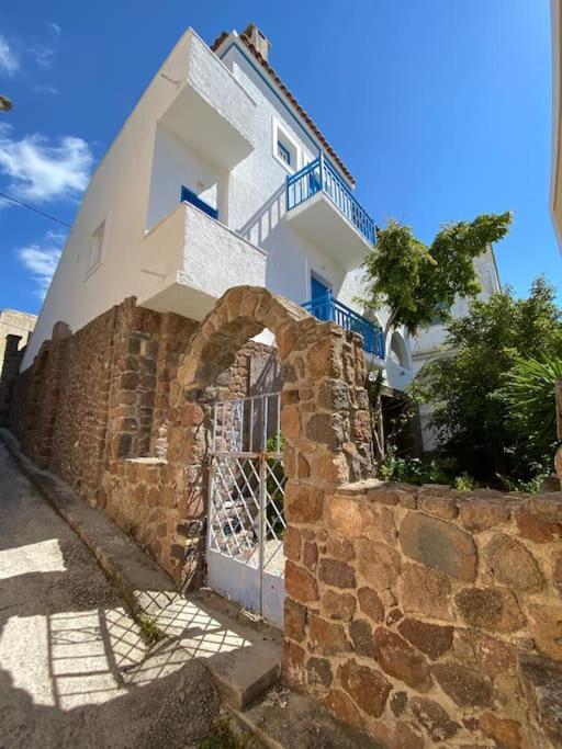 Psamathe Aegina Apartments Extérieur photo